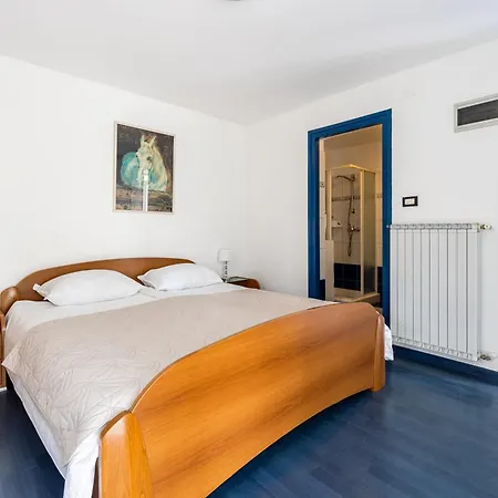 Apartment Sea View Rabac