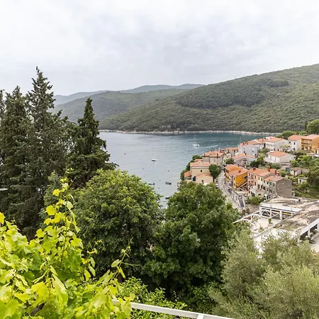 Sea View Apartment