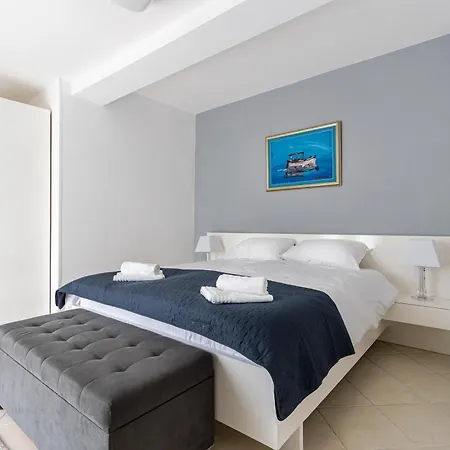 Sea View Apartment