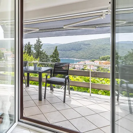 Apartment Sea View Rabac